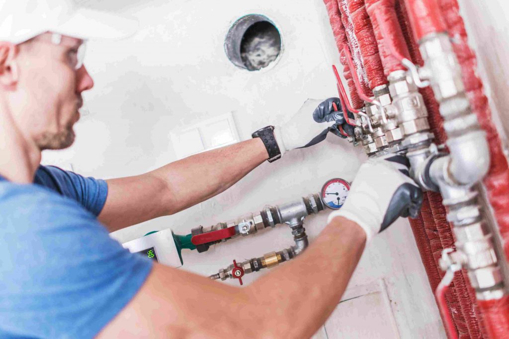 Reasons To Hire A Professional Plumber
